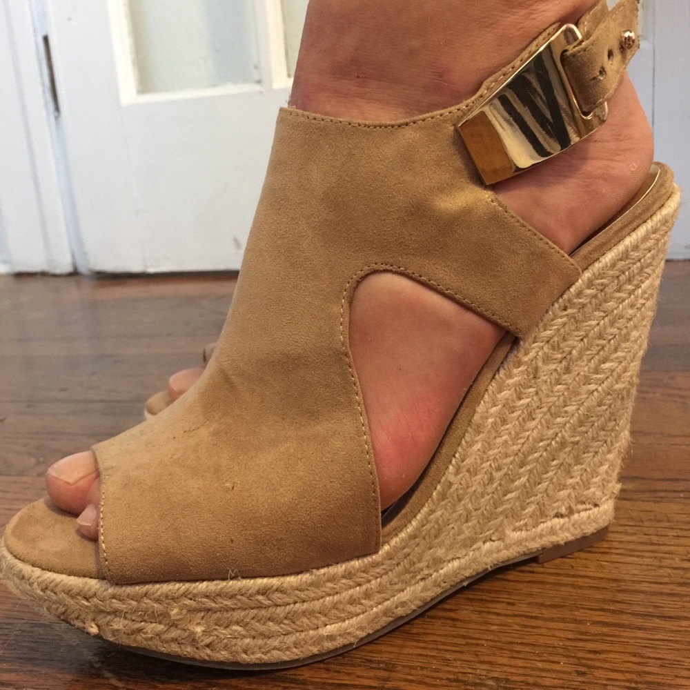 Carlos Santana taupe peep toe jute wedge